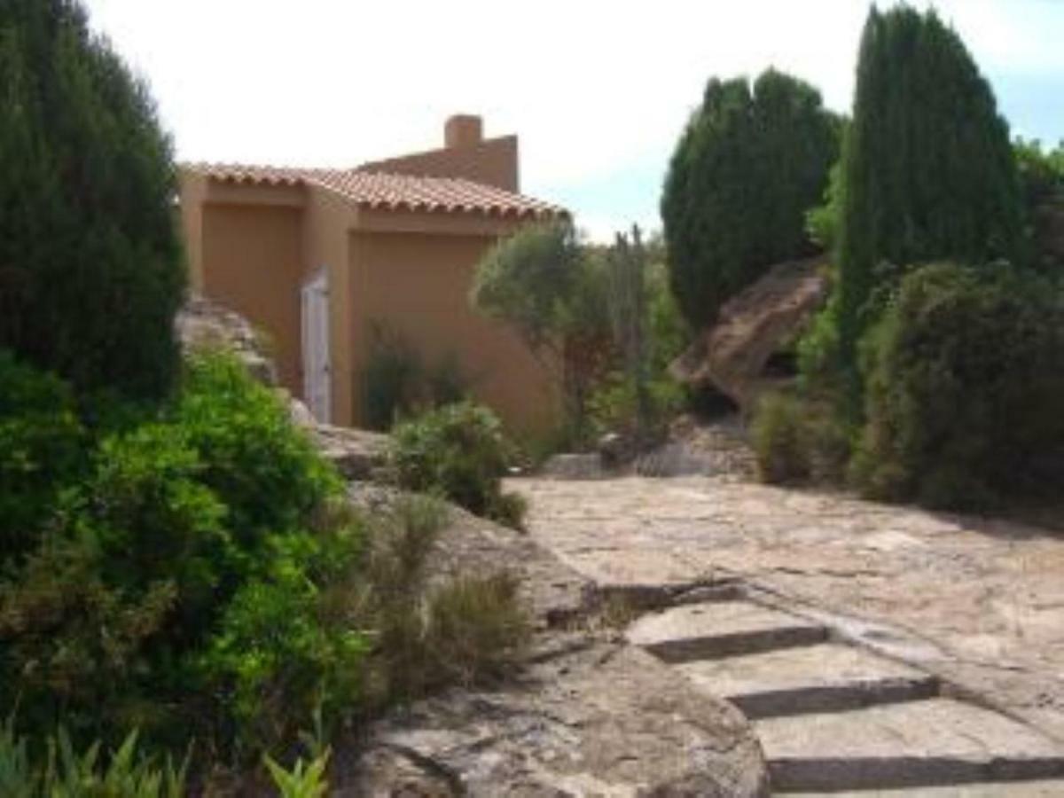 B&B Domus Oriens - Monolocale Indipendente In Villa Portoscuso Exterior photo